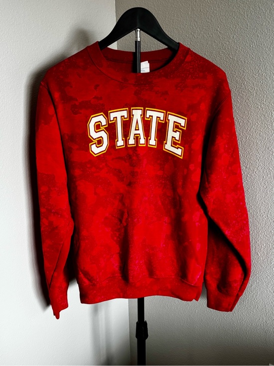 Sweaters - Red 'STATE' Crewneck Sweatshirt